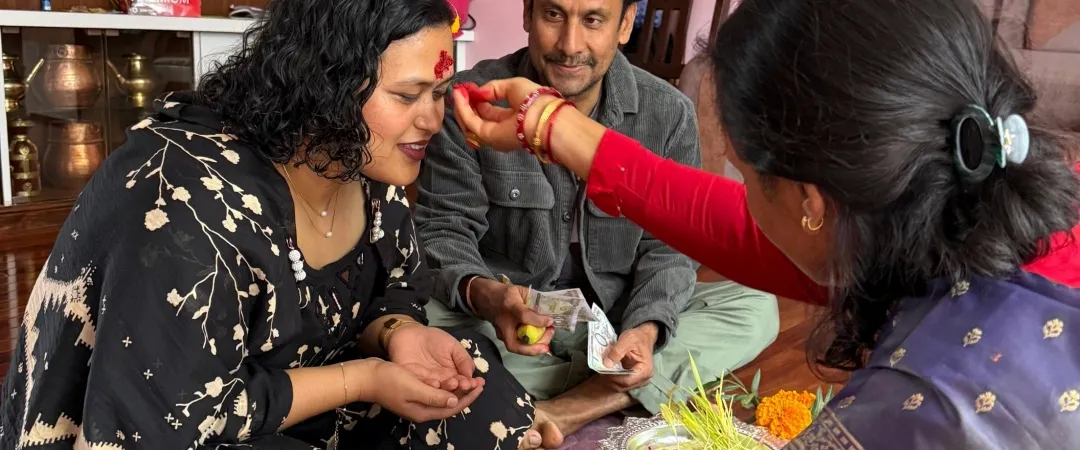 A Dashain tika ceremony photographed by Monika Mahato