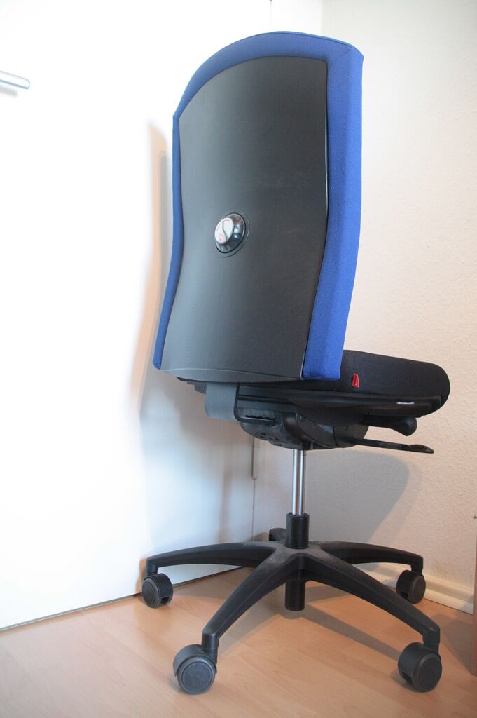 Reference photo: Wanted: ergonomic office chair
