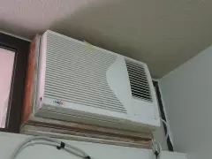 Reference photo: Wall-mounted split air conditioner